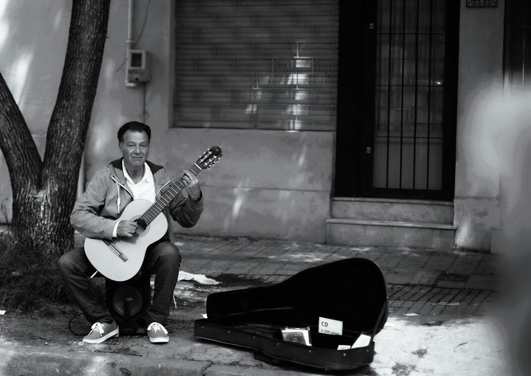 famous uruguayan singer on stage
