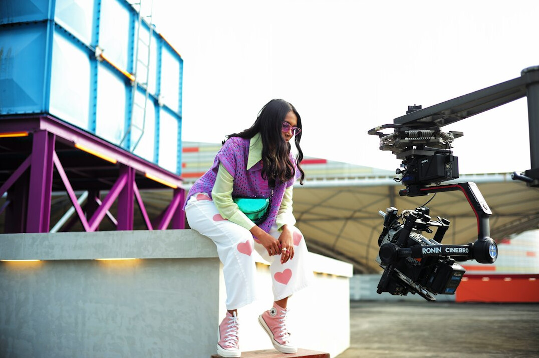 actress on set